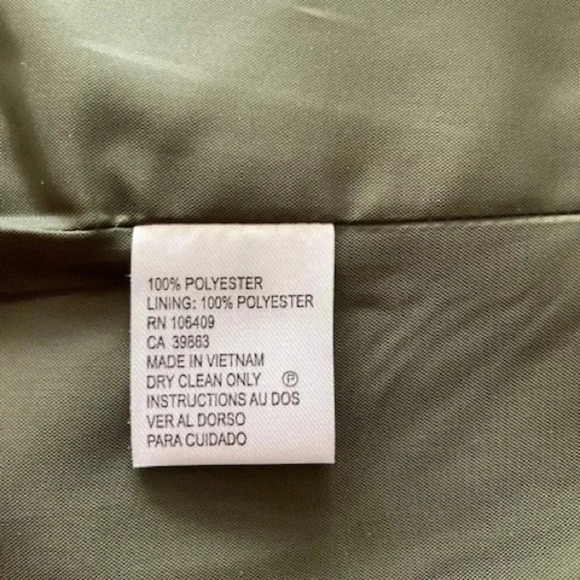 Tahari: Dark Sage Green Women’s Lined Blazer - Picture 2 of 4